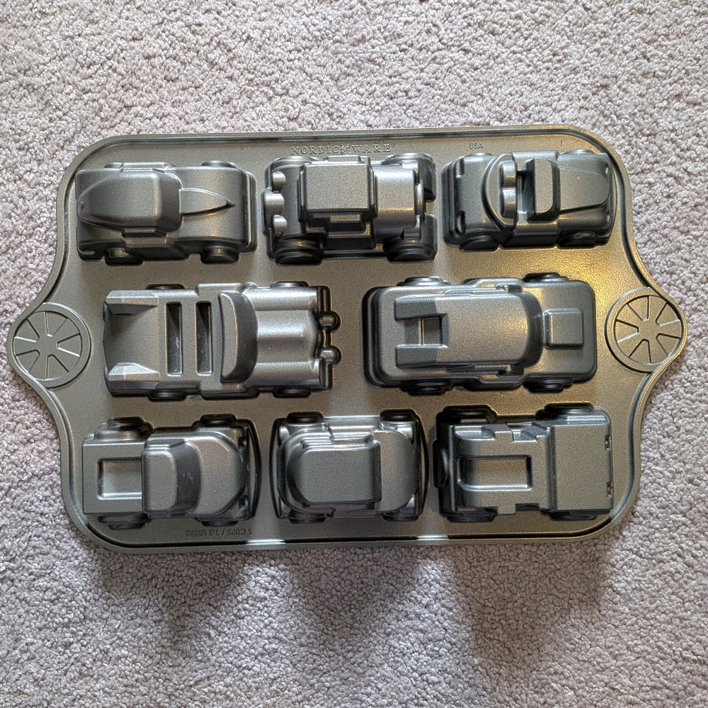 Nordic Ware Sweet Rides Classic Car Cake Pan